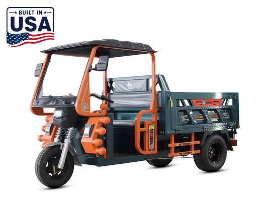 LLAMA Truck Thunder (Built in USA)