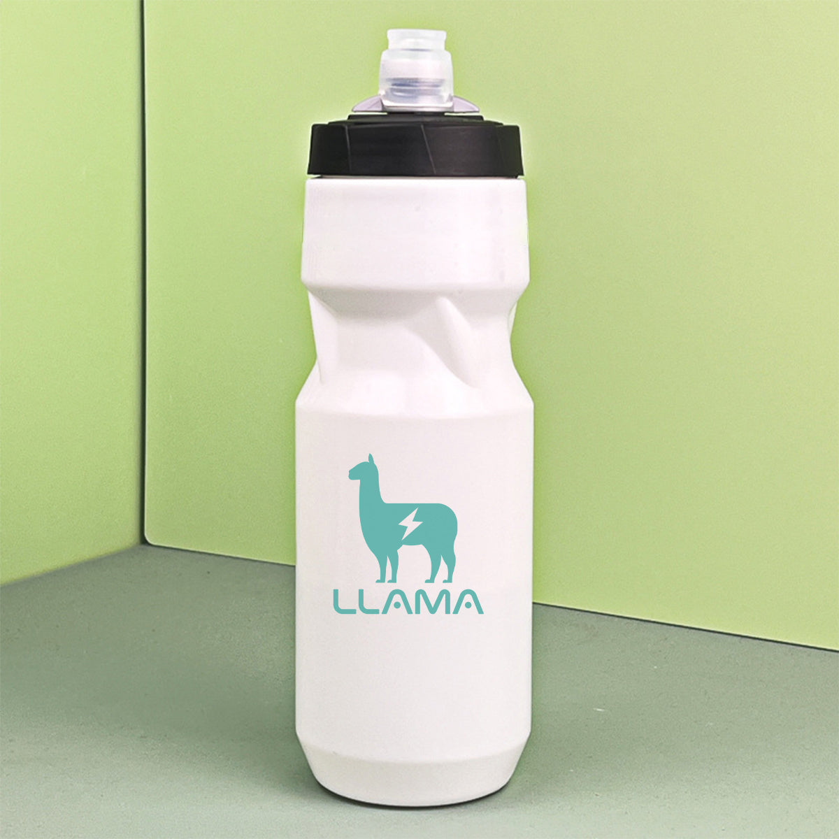 LLAMA TRUCK Sports Water Bottle (710ml)