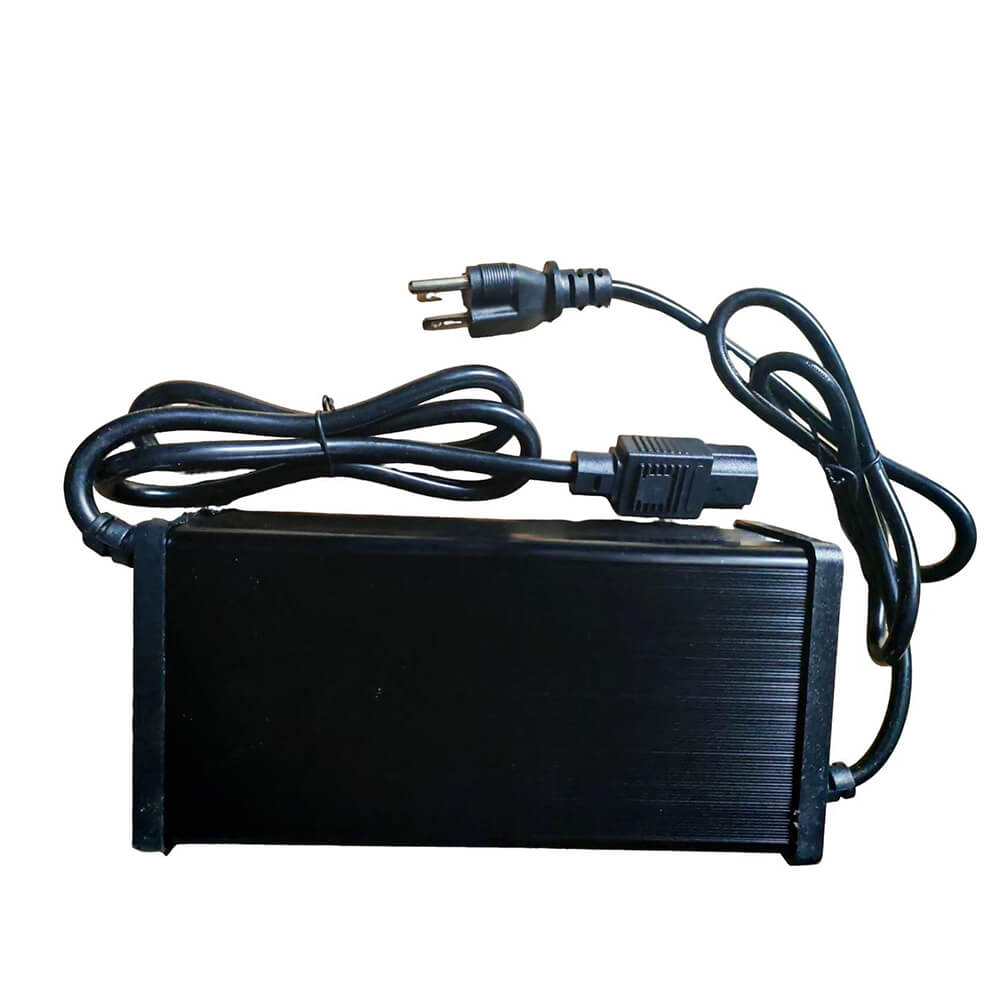 Llama Truck Official Universal Smart Charger