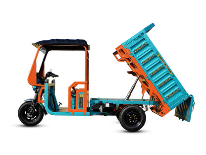 LLAMA Truck Blaze (Assembled in USA)