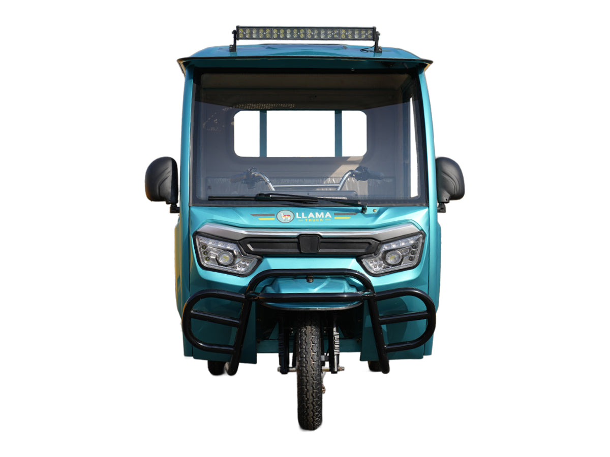 LLAMA Truck Meridian (Fully Assembled)