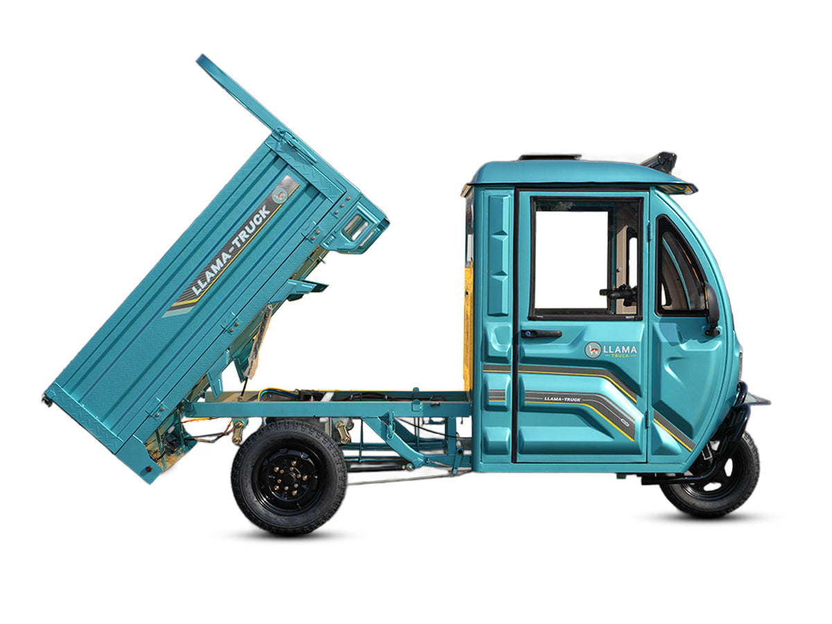 LLAMA Truck Meridian (Fully Assembled)