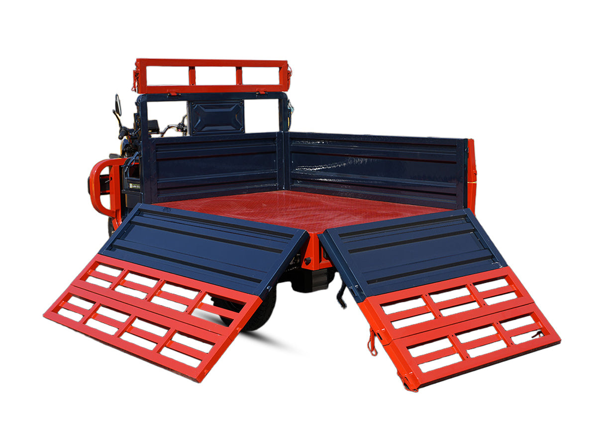 LLAMA Truck Titan (Fully Assembled)