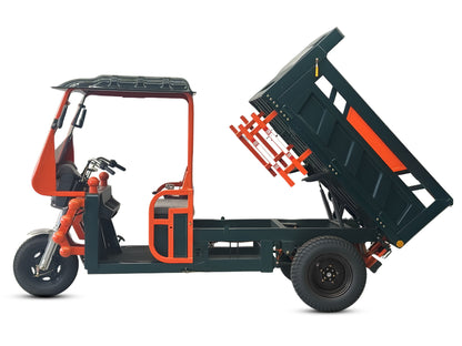 LLAMA Truck Thunder (Fully Assembled)