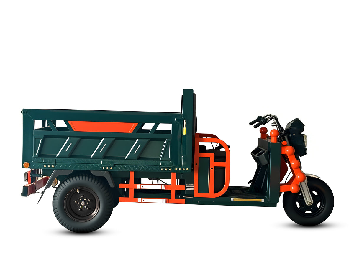 LLAMA Truck Thunder (Fully Assembled)