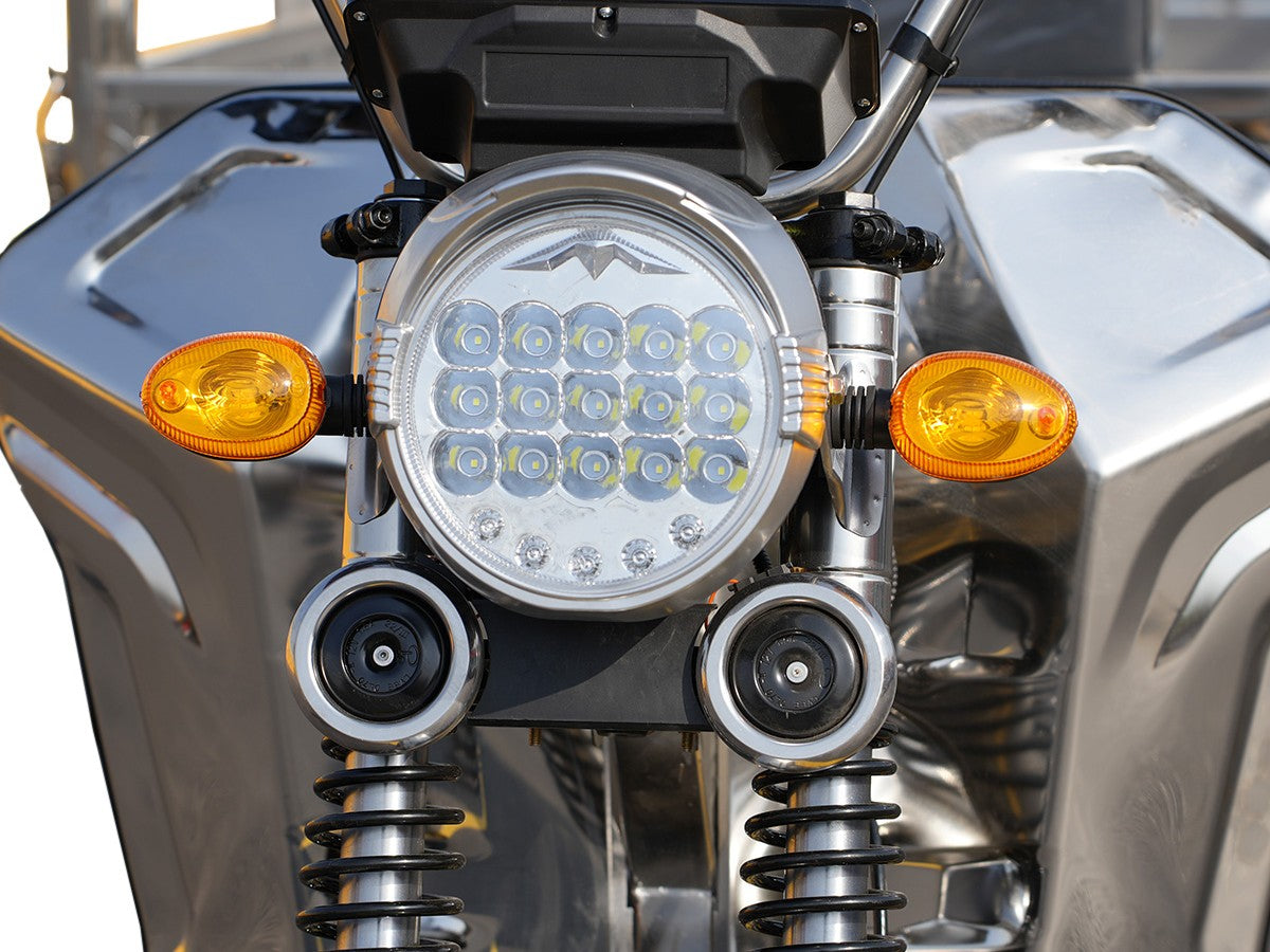 LLAMA Truck Platinum (Assembled in USA)